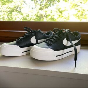 Nike Women’s Court Legacy Lift Sneakers